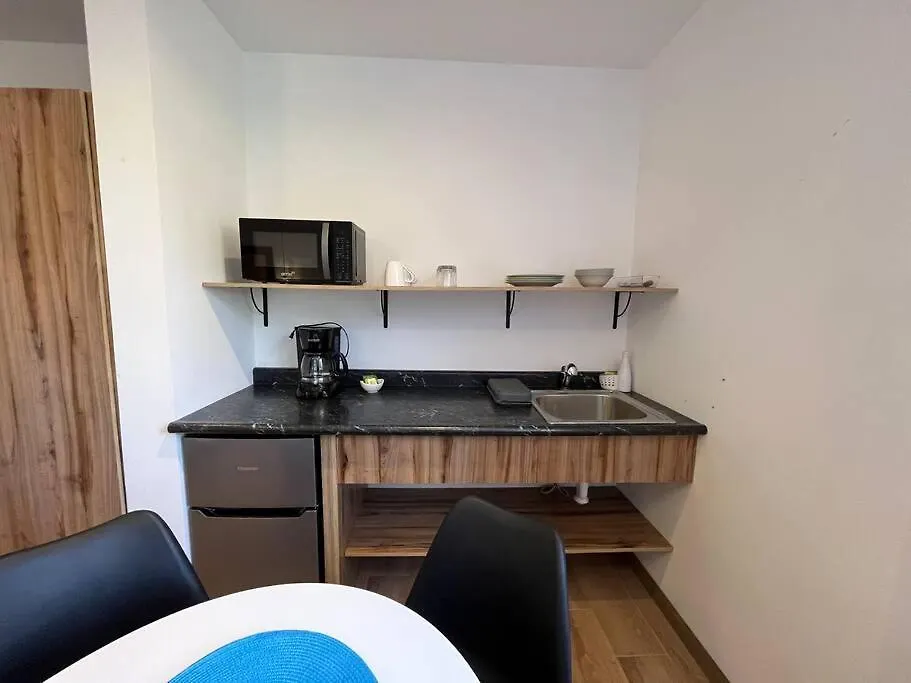 Dk7-Estudio En Zona Viva Guatemala-Stadt Guatemala