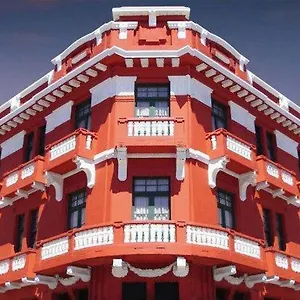Royal Palace Hotel